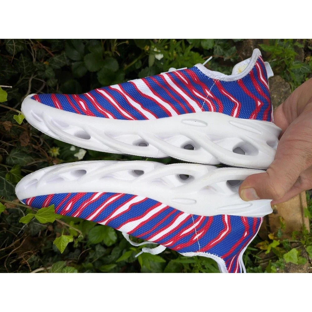 Buffalo Bills Zubaz print Sneakers, Eu size 41, mens 8-8.5 womens 9.5-10